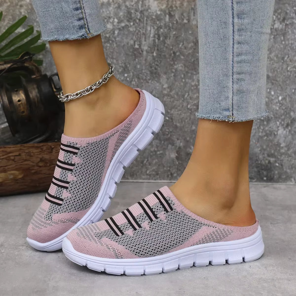 Breathable Closed Trainers – AirComfort™ Slip-On