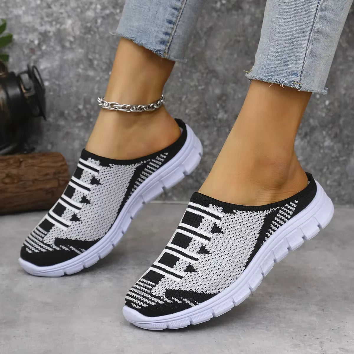 Breathable Closed Trainers – AirComfort™ Slip-On