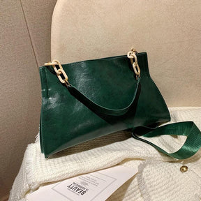 Elisa Shoulder Bag – Minimalist & Modern