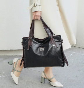 Lorena Bag – Sophisticated Design