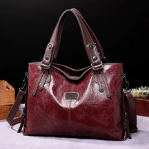 Lorena Bag – Sophisticated Design